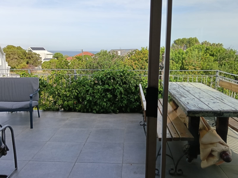 To Let 2 Bedroom Property for Rent in Vermont Western Cape